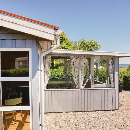 One-bedroom Holiday In *